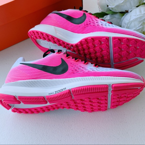Nike Womens Air Zoom Pegasus 34 NWT - Picture 9 of 10